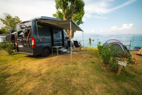 Standplaats Lake View Sivinos