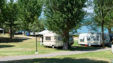Campingplatze Standard Sivinos
